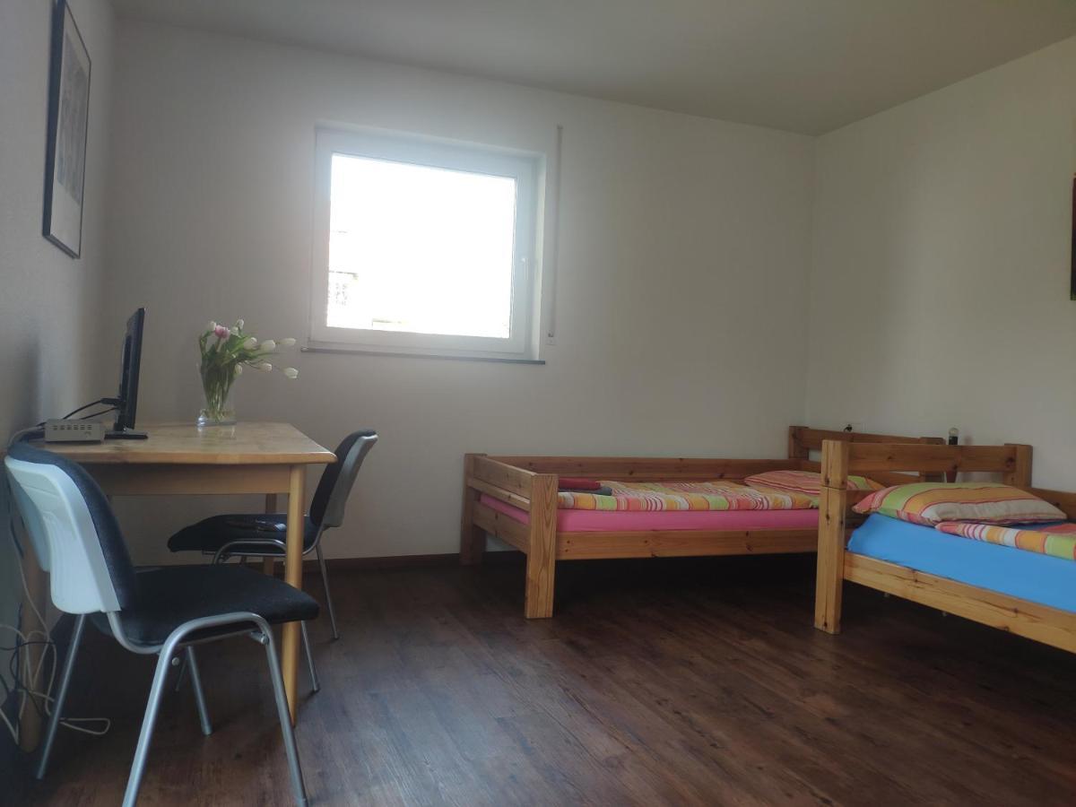 Apartment Und Privatzimmern In Freiburg Екстериор снимка